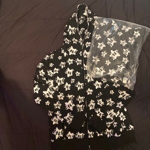 Size Small, full zip hoodie